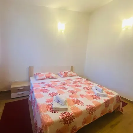 Apartment Apartman Janja